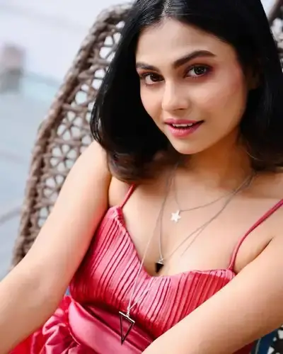 Escort Service Koh E Fiza